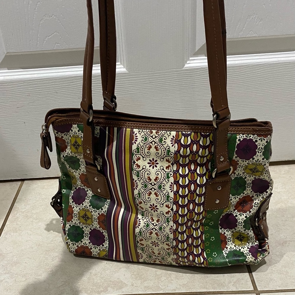 Relic Handbag - Picture 3 of 6